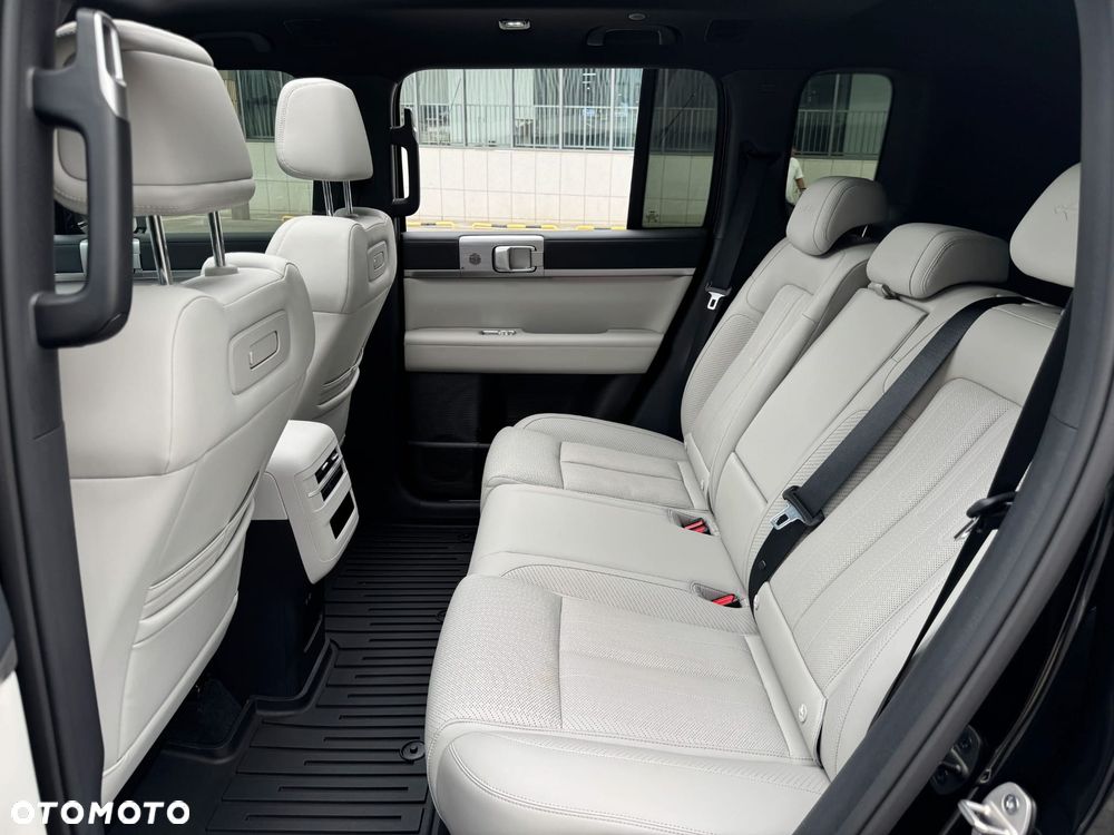 BYD Leopard 7 - 8