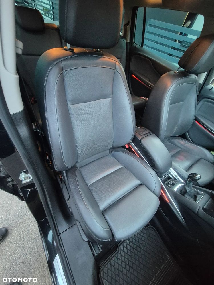 Opel Zafira 1.6 T SIDI Cosmo S&S - 24