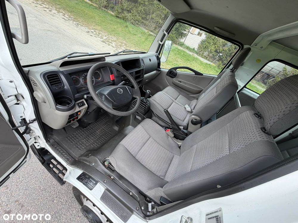 Nissan Cabstar 35.13 * 2.5 / 130KM * Wywrotka * DOKA * 6 Osób * - 26
