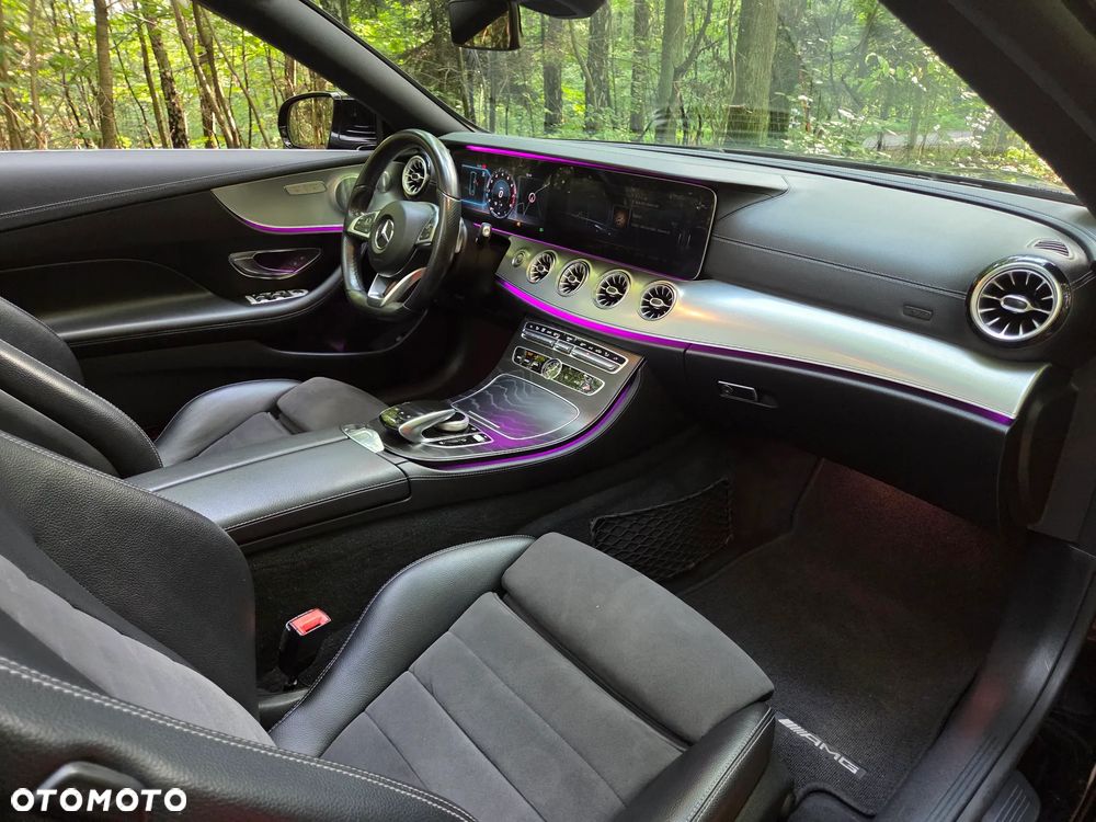 Mercedes-Benz Klasa E 300 9G-TRONIC - 13