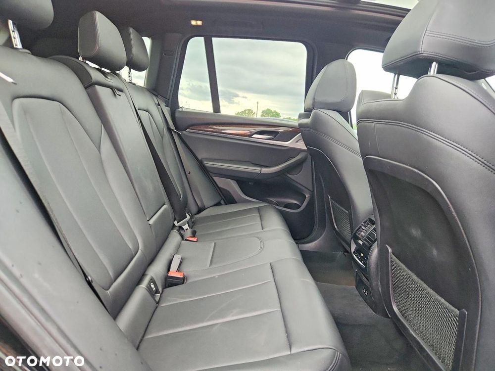 BMW X3 xDrive30i xLine sport - 9
