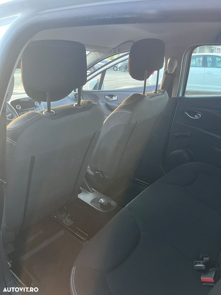 Renault Clio - 5