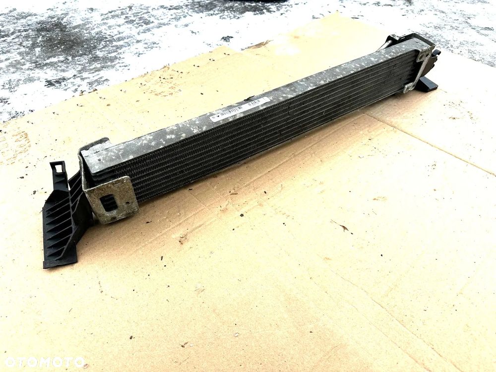 Chłodnica Oleju Skrzyni Biegów Renault Scenic III 214500004R Demontaż - 5