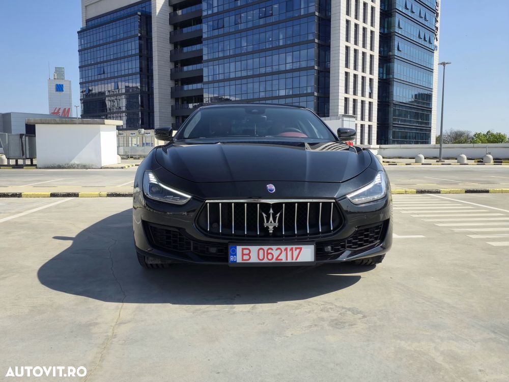 Maserati Ghibli GranLusso - 1