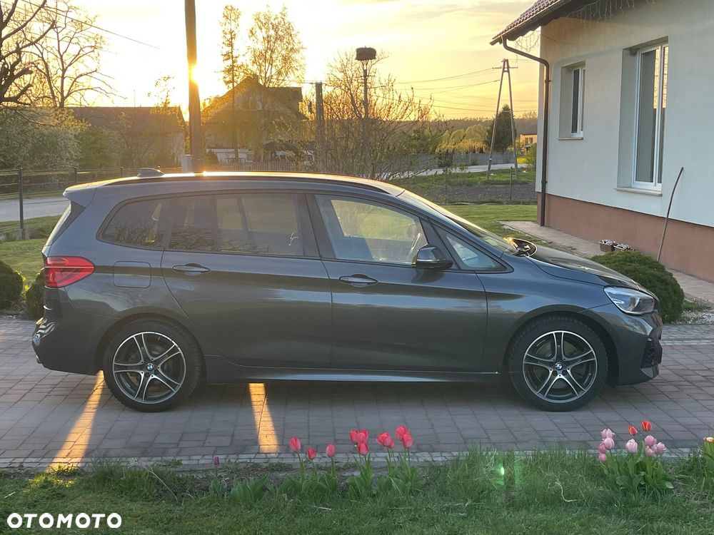 BMW Seria 2 218d M Sport - 4