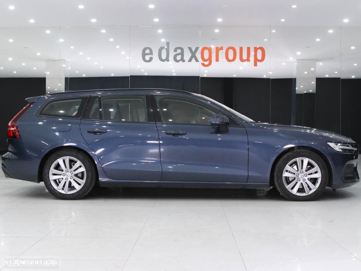 Volvo V60 2.0 D3 Momentum Geartronic - 2