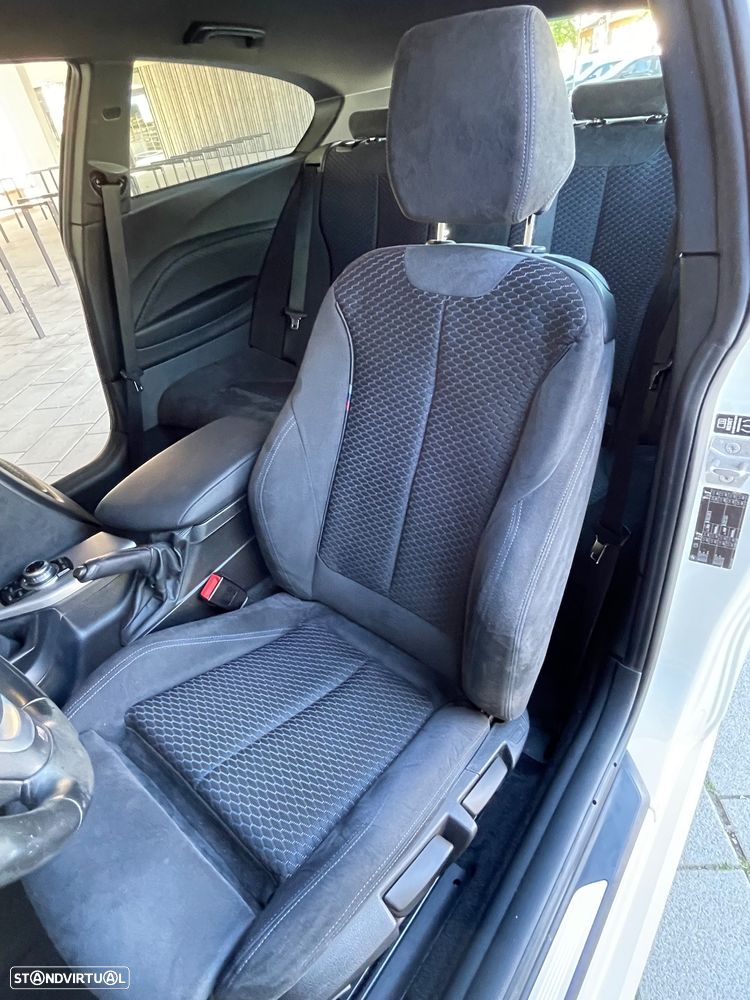 BMW 116 d Pack M - 16