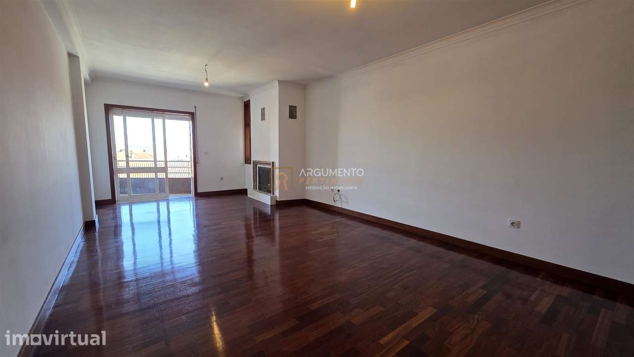 Apartamento T2 Venda em Rio Tinto,Gondomar - Grande imagem: 2/42
