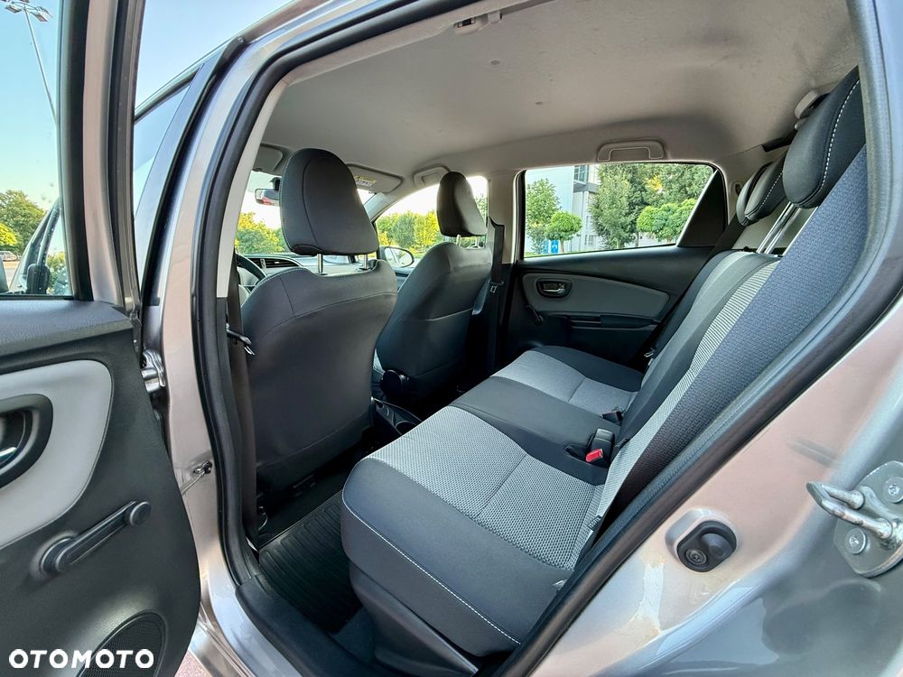 Toyota Yaris 1.5 VVT-i Comfort mit Design Paket - 20
