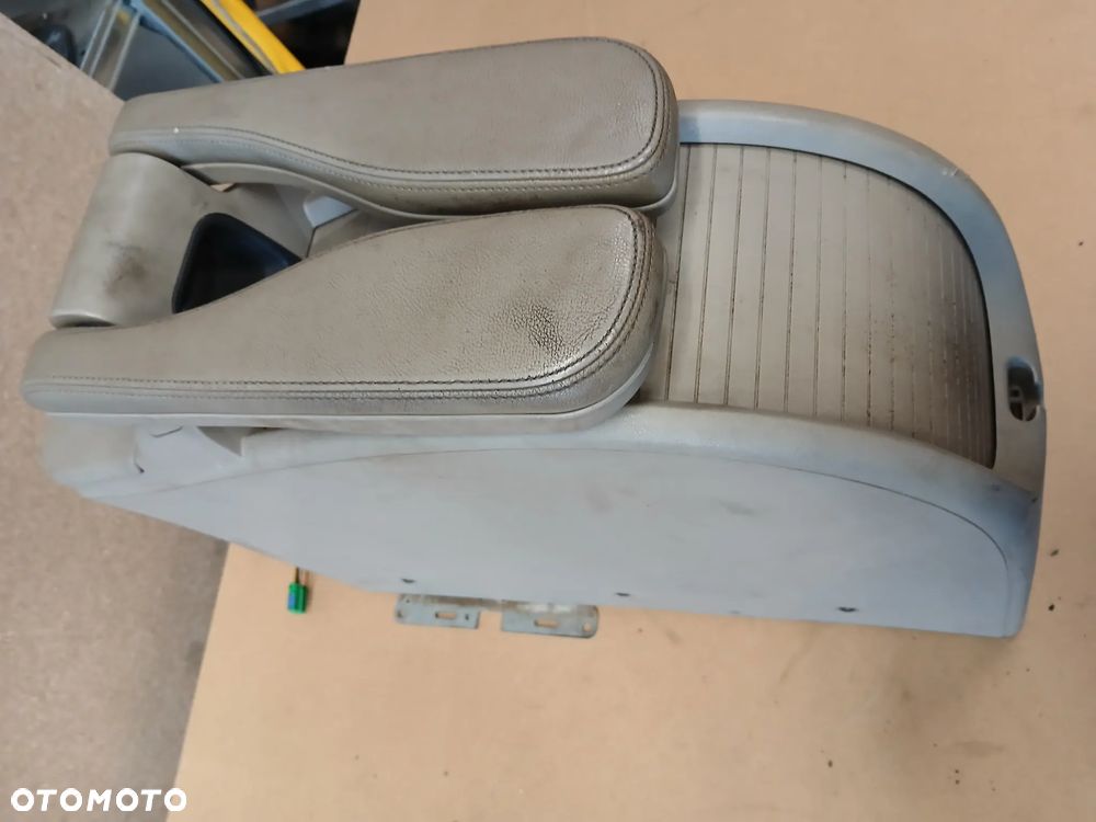 Renault Scenic II 2  podłokietnik - 3