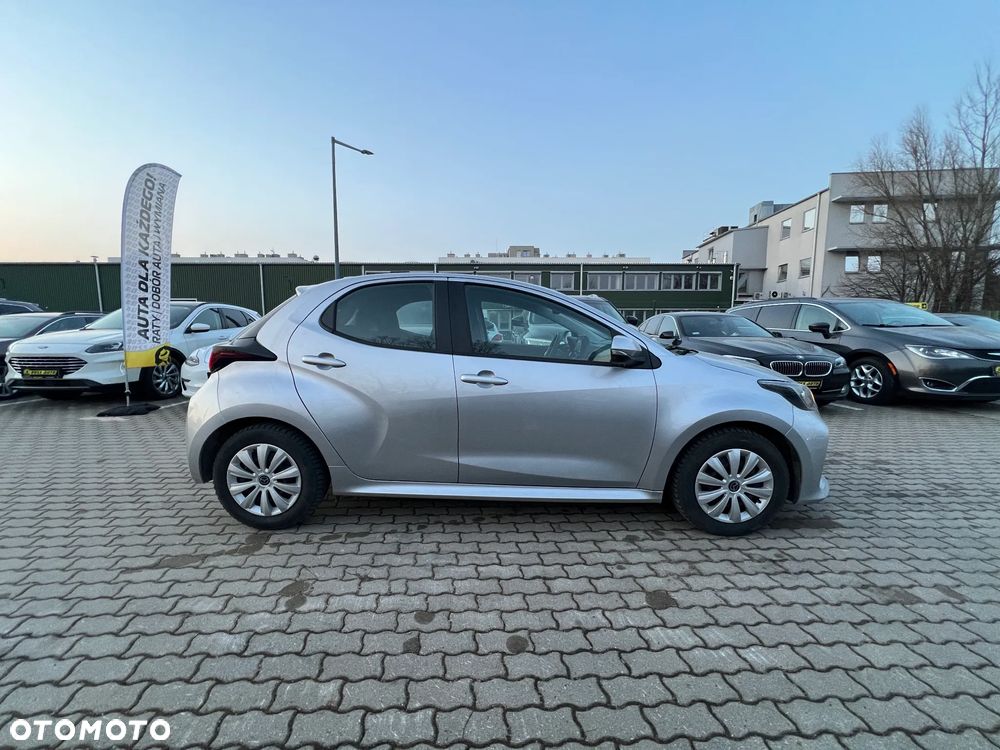 Mazda 2 - 10