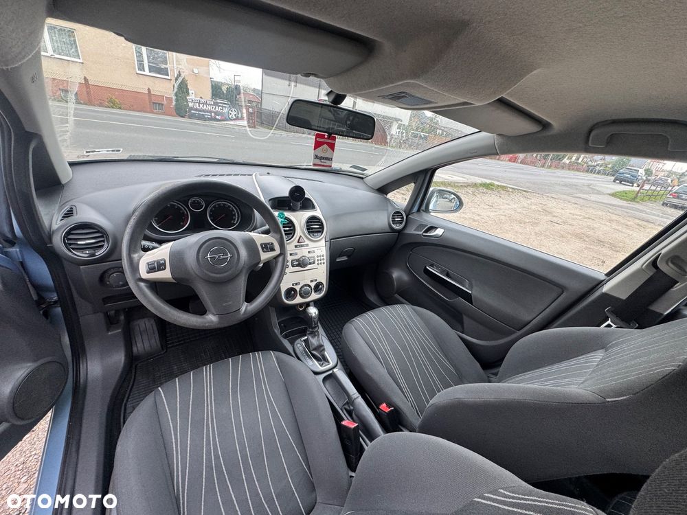 Opel Corsa - 8