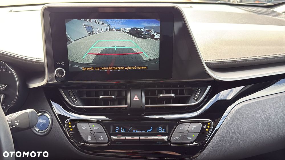 Toyota C-HR 1.8 Hybrid Executive - 18