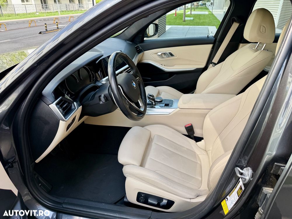 BMW Seria 3 330i Aut. Advantage - 10