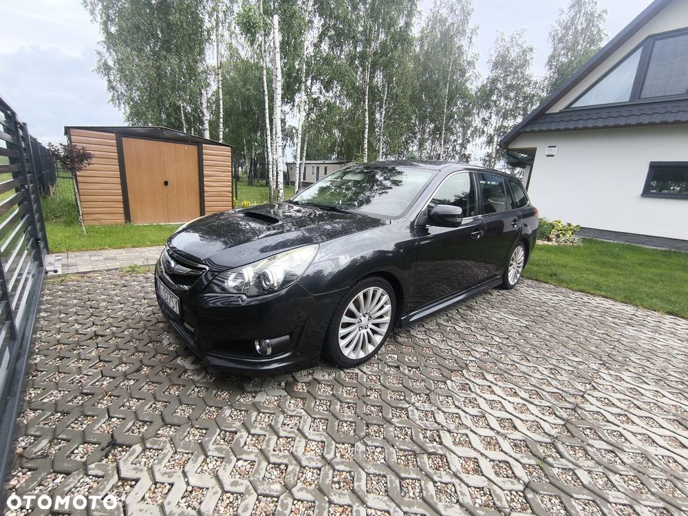 Subaru Legacy - 1