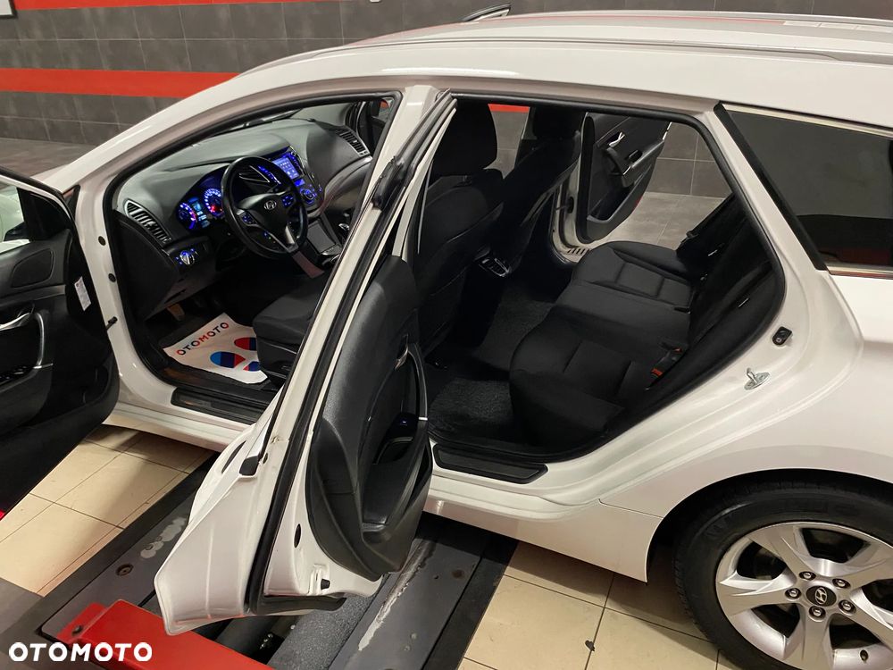 Hyundai i40 2.0 Premium - 17