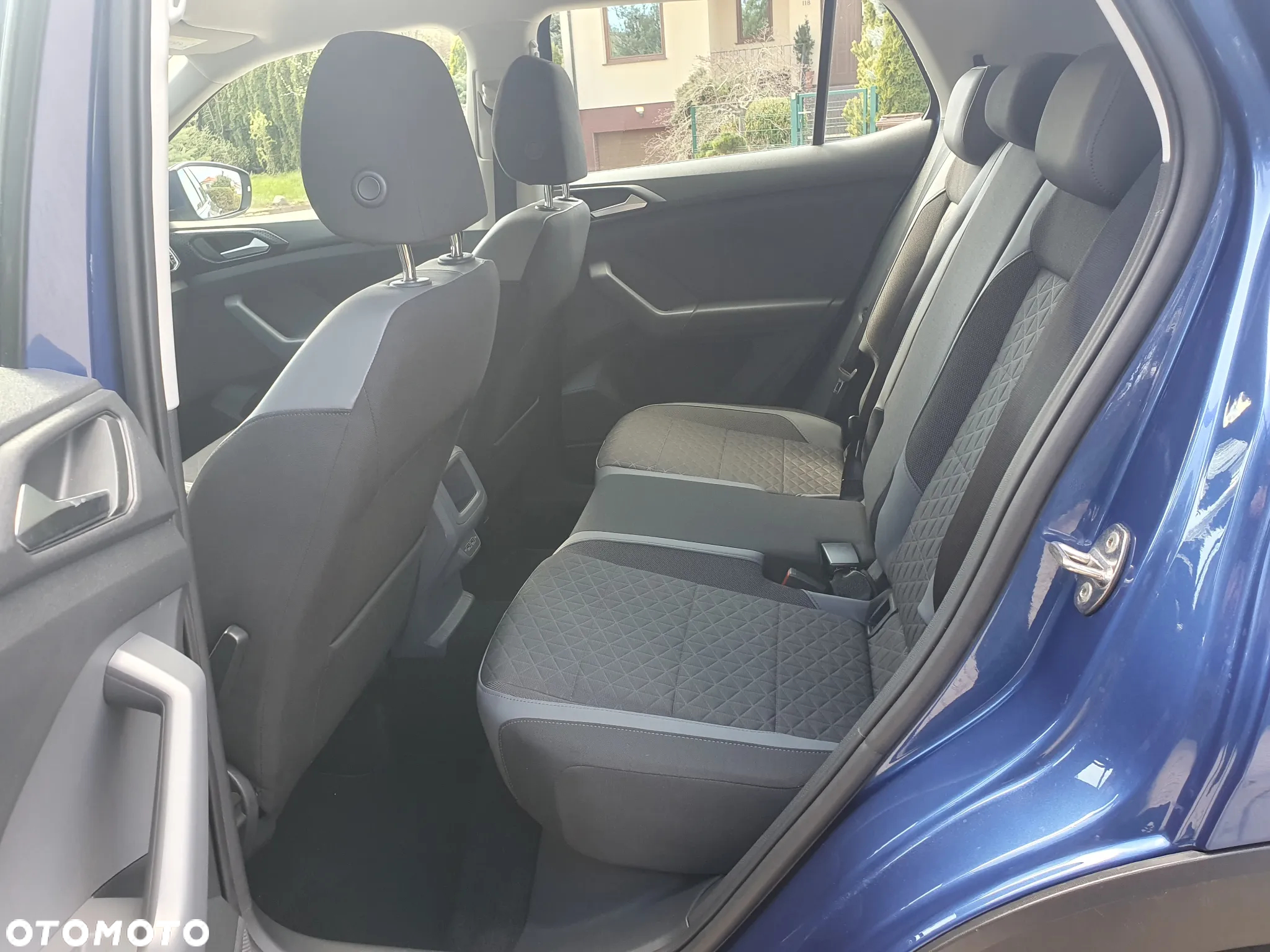 Volkswagen T-Cross - 10