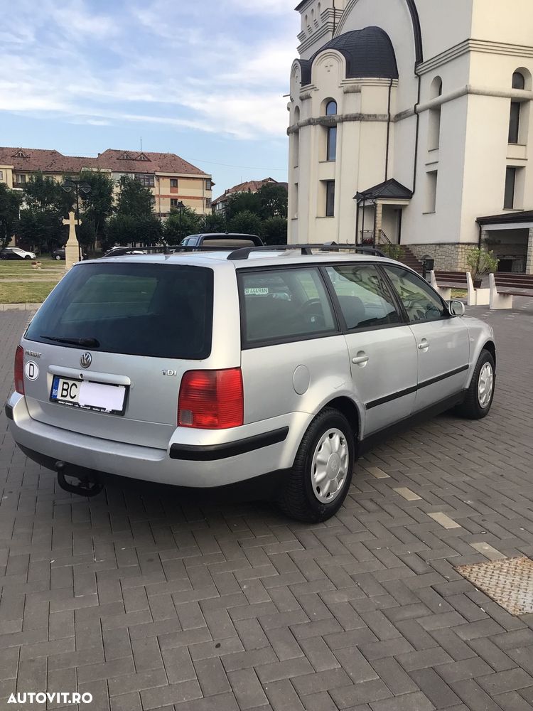 Volkswagen Passat - 5