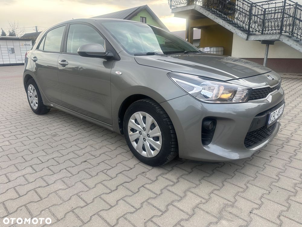 Kia Rio 1.2 L - 14