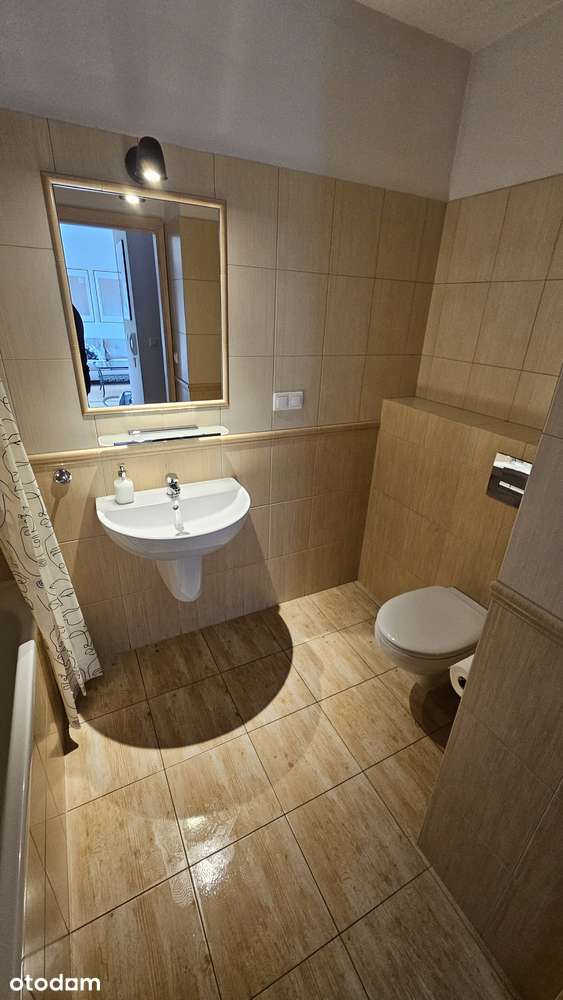3-pokojowe mieszkanie na Muchoborze Wielkim.