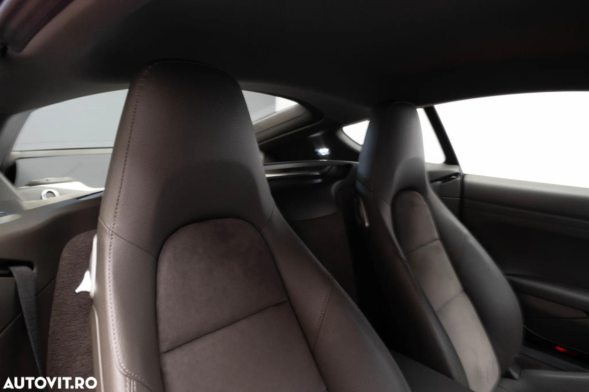 Porsche Cayman 718 PDK - 20