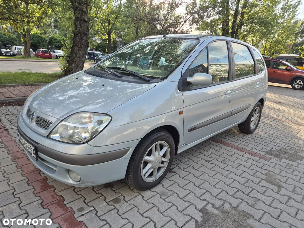 Renault Scenic - 19