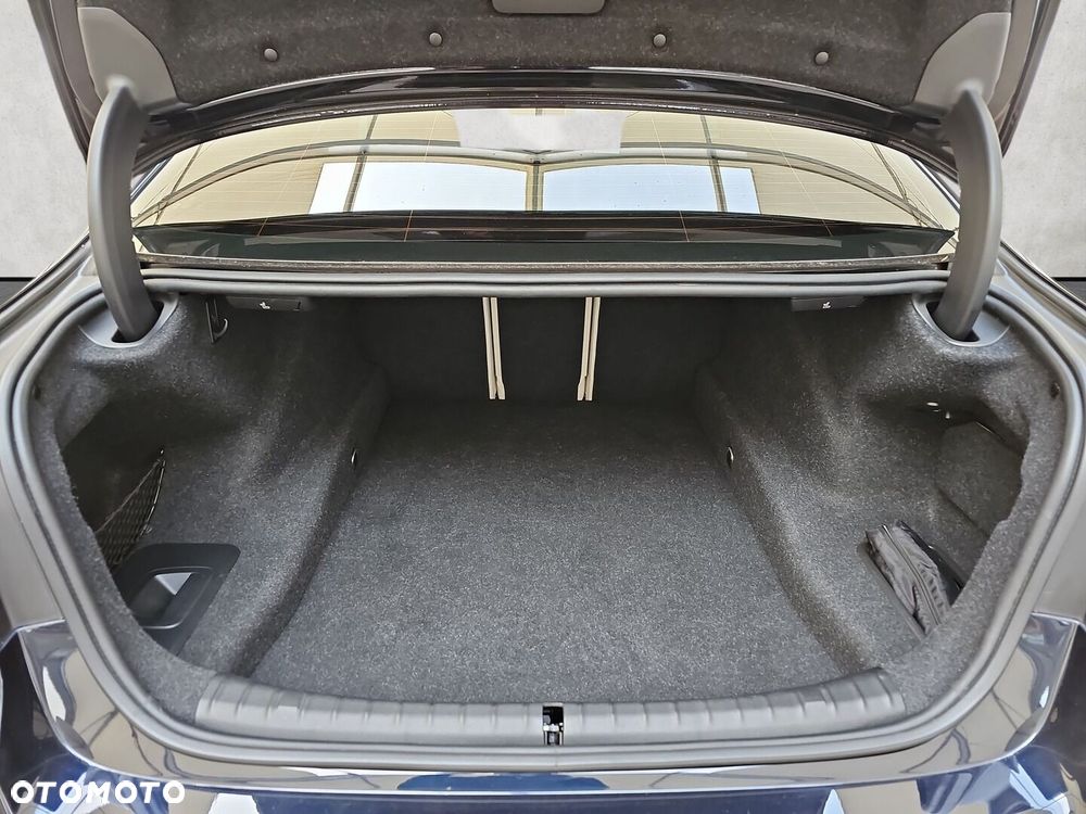BMW Seria 5 - 35