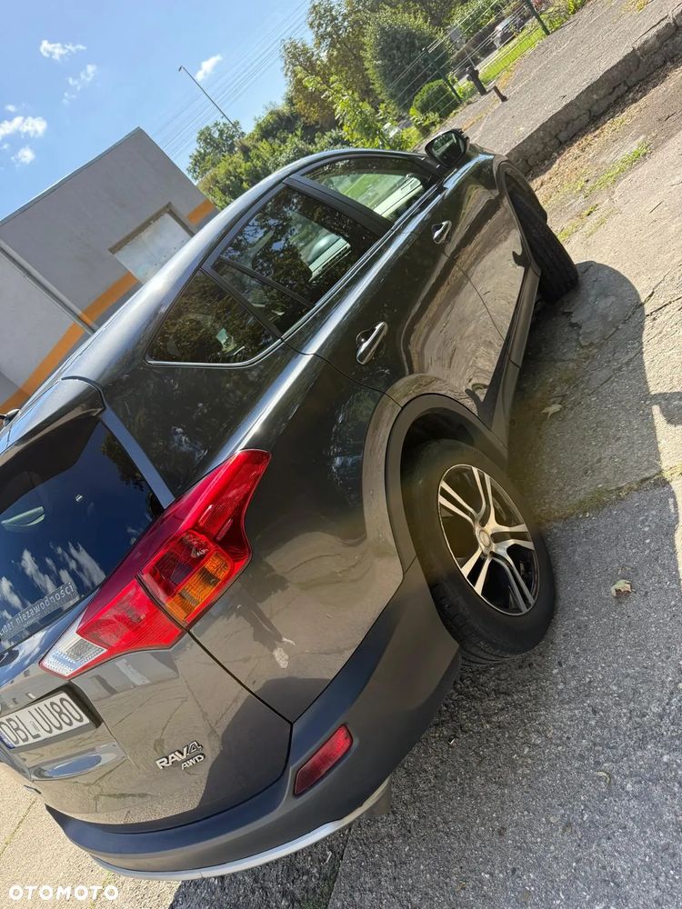 Toyota RAV4 - 11