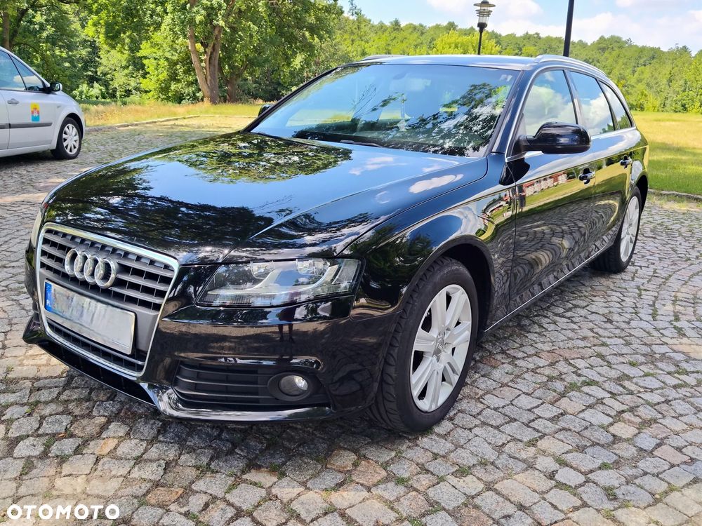 Audi A4 Avant 2.0 TDI - 1
