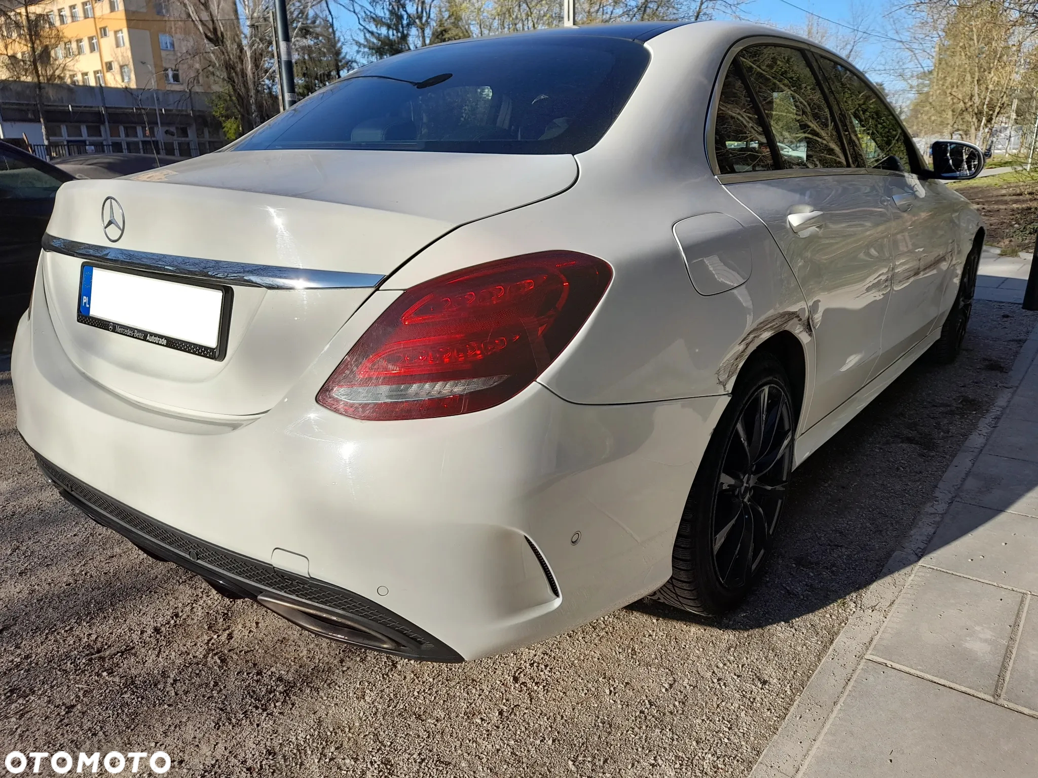 Mercedes-Benz Klasa C 200 4-Matic 7G-TRONIC - 3