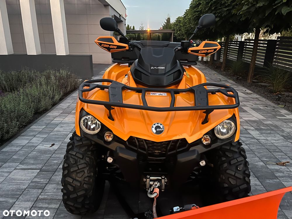 Can-Am Outlander - 16