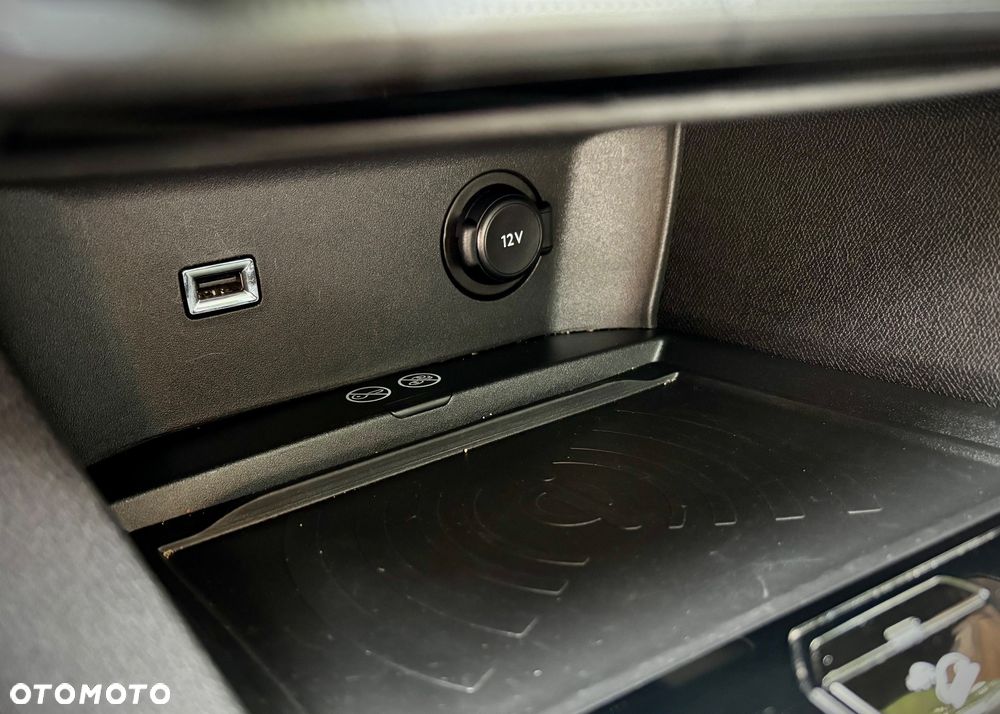 Peugeot 5008 1.5 BlueHDi Allure S&S EAT8 - 17