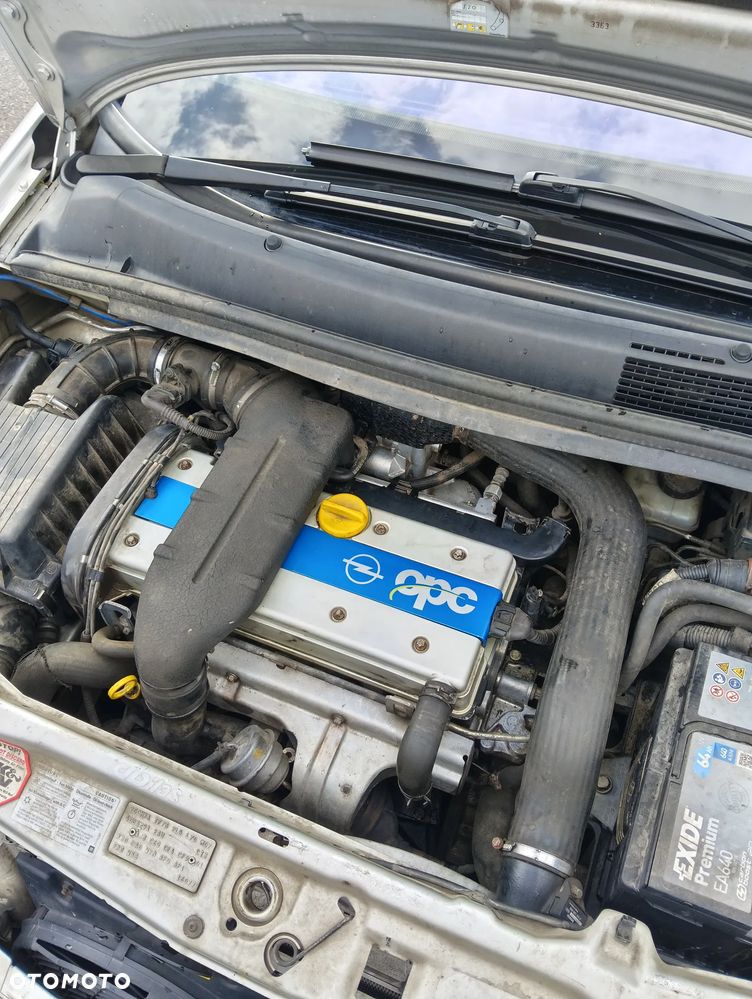 Opel Zafira - 8