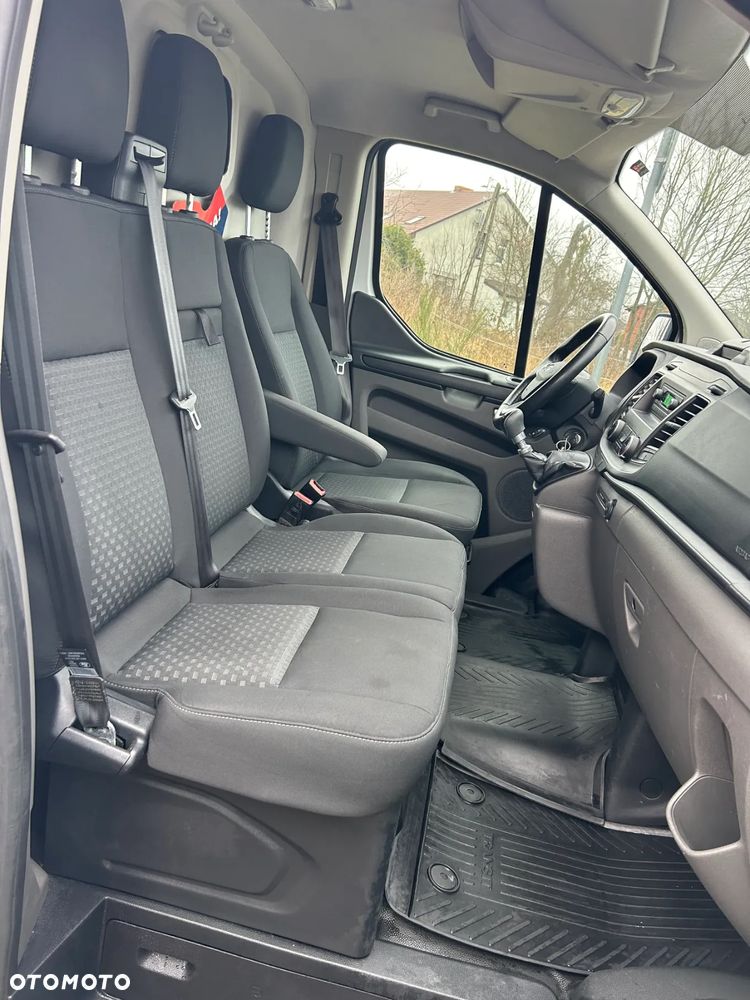 Ford Transit Custom - 14