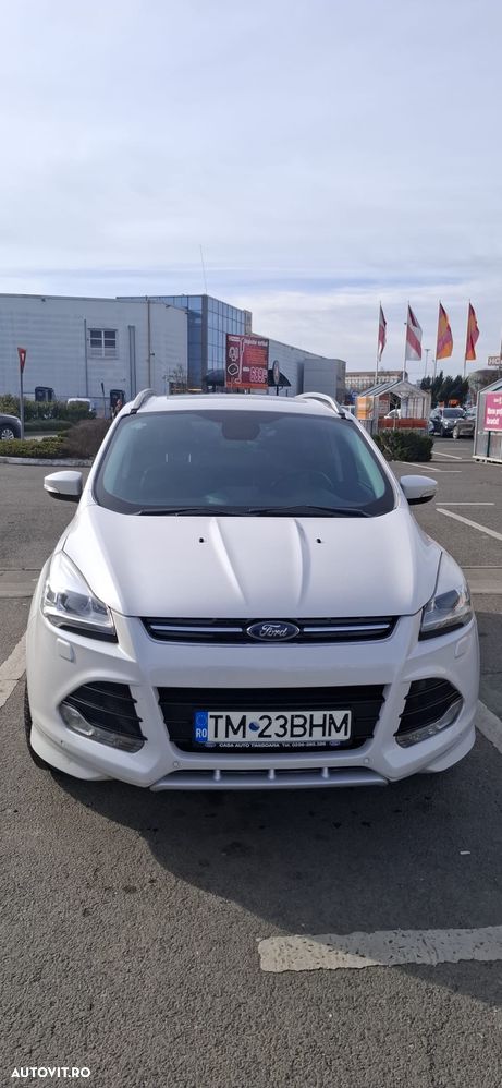 Ford Kuga 2.0 TDCi 4WD Powershift Titanium - 1