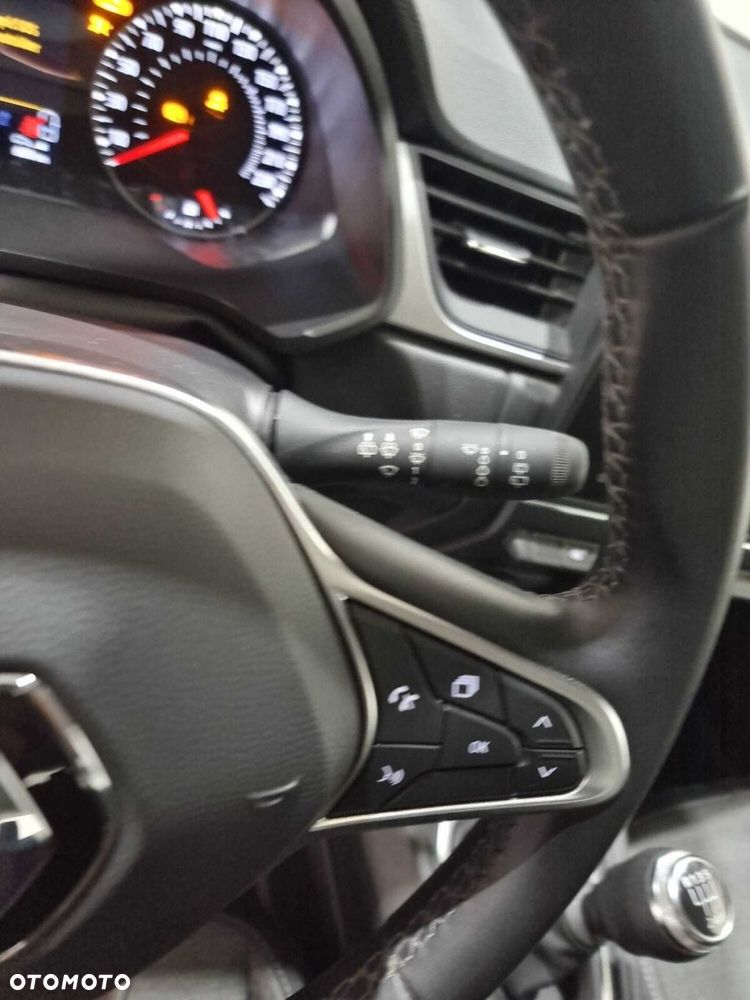Renault Captur - 26