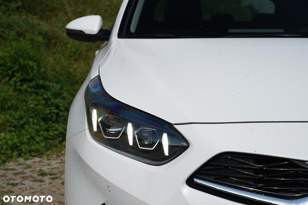 Kia Ceed 1.5 T-GDI Tribute DCT - 28