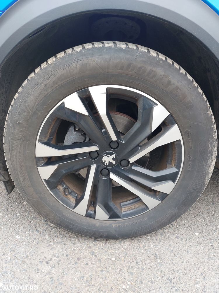 Peugeot 2008 1.5 BlueHDI FAP Allure - 19