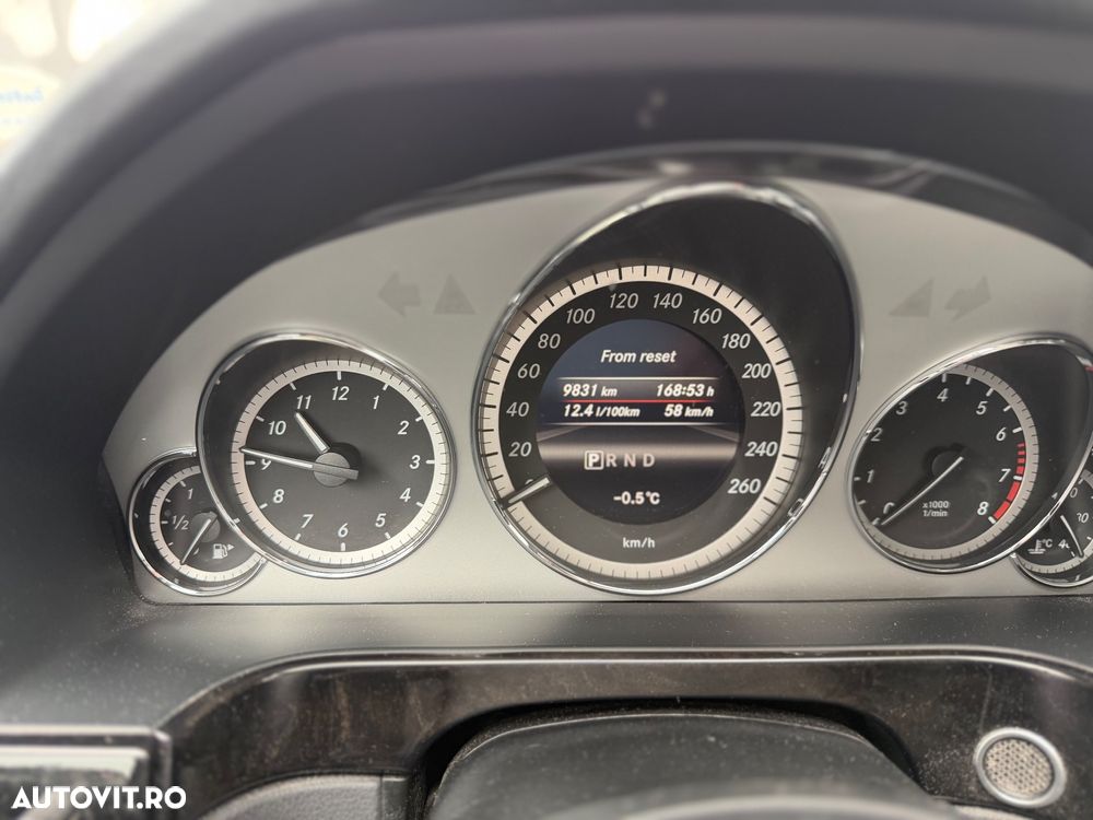Mercedes-Benz E 500 4Matic BlueEFFICIENCY 7G-TRONIC Avantgarde - 13