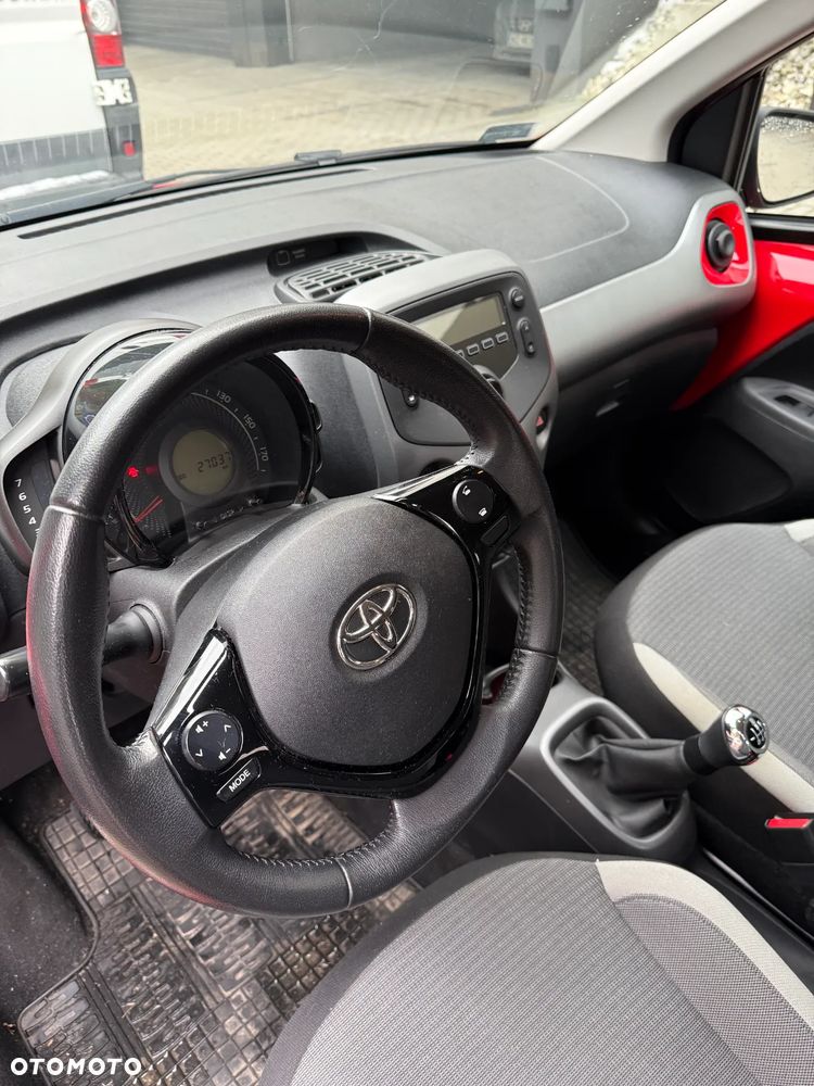 Toyota Aygo 1.0 VVT-i Color Edition - 9
