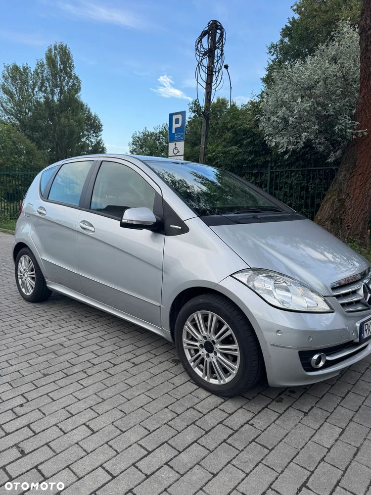 Mercedes-Benz Klasa A 200 CDI Autotronic Elegance - 9