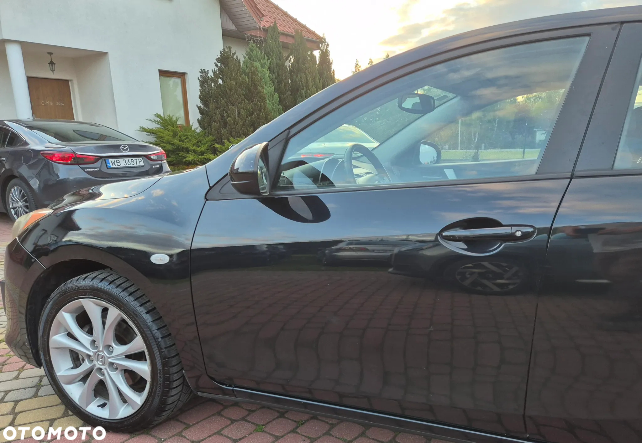 Mazda 3 1.6 Active + - 11