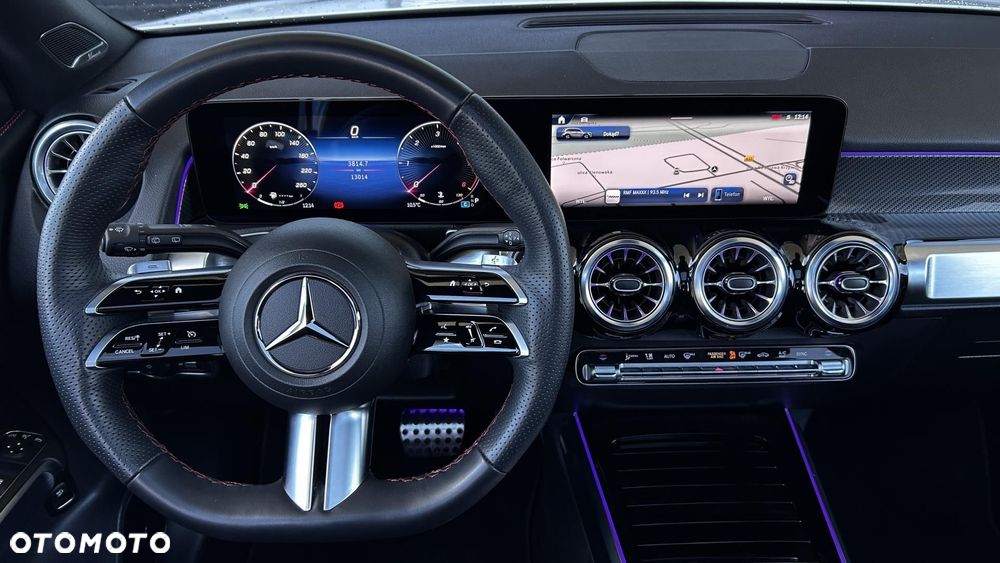 Mercedes-Benz GLB 200 d 4-Matic AMG Line 8G-DCT - 16