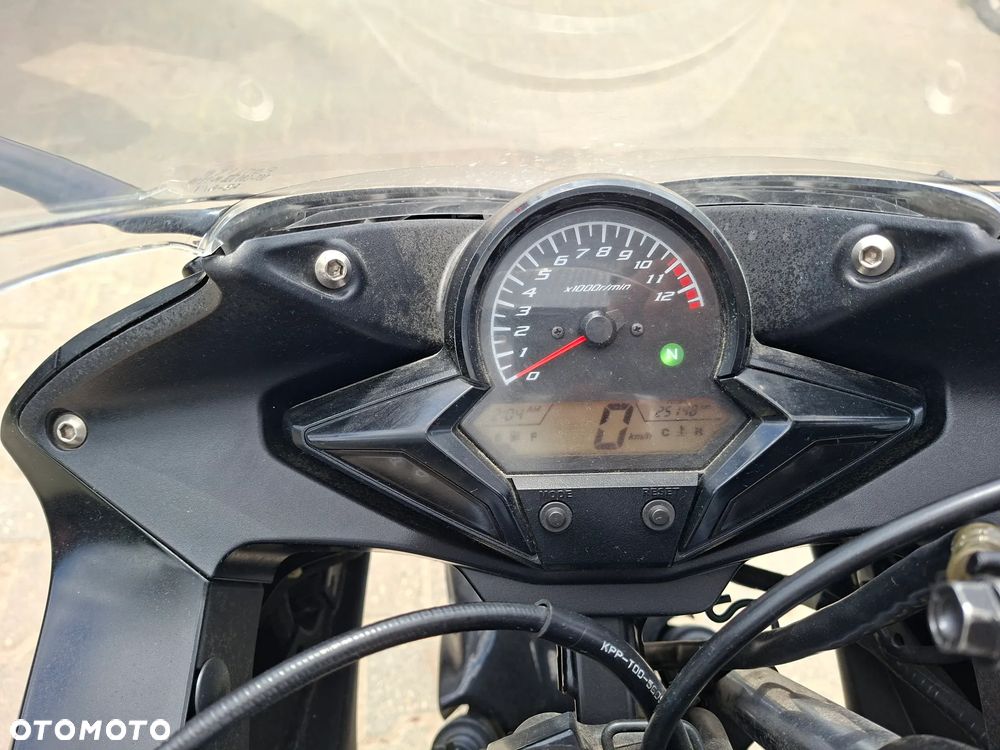 Honda CBR - 9