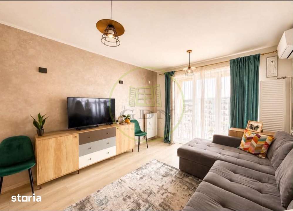 Vand apartament 3 camere TRACTORUL Brasov — fotografia 3