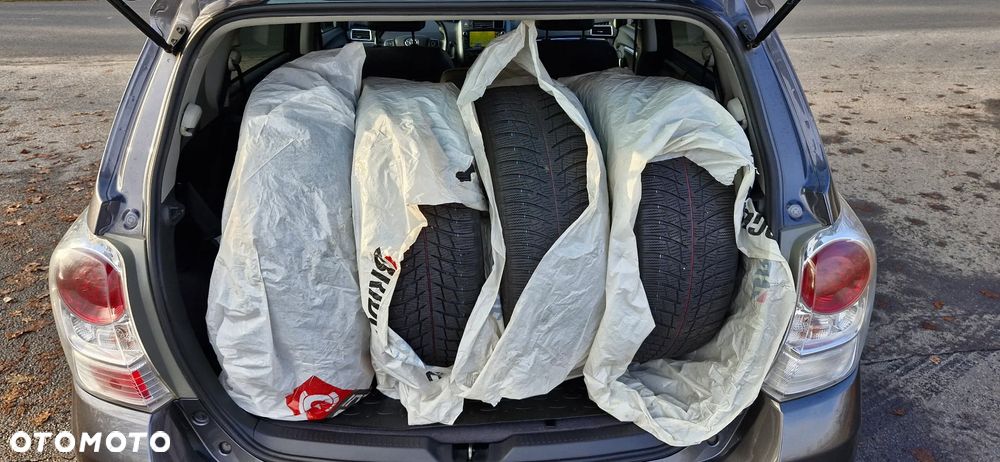 Toyota Verso 1.8 Premium 7os - 20