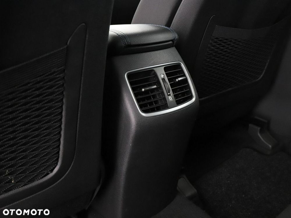 Hyundai Tucson 2.0 CRDi 2WD Trend - 34