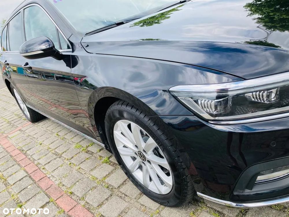 Volkswagen Passat - 2