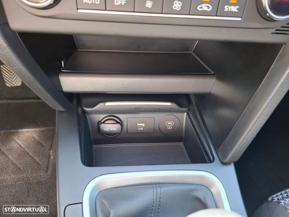 Kia XCeed 1.5 T-GDI Sport - 21