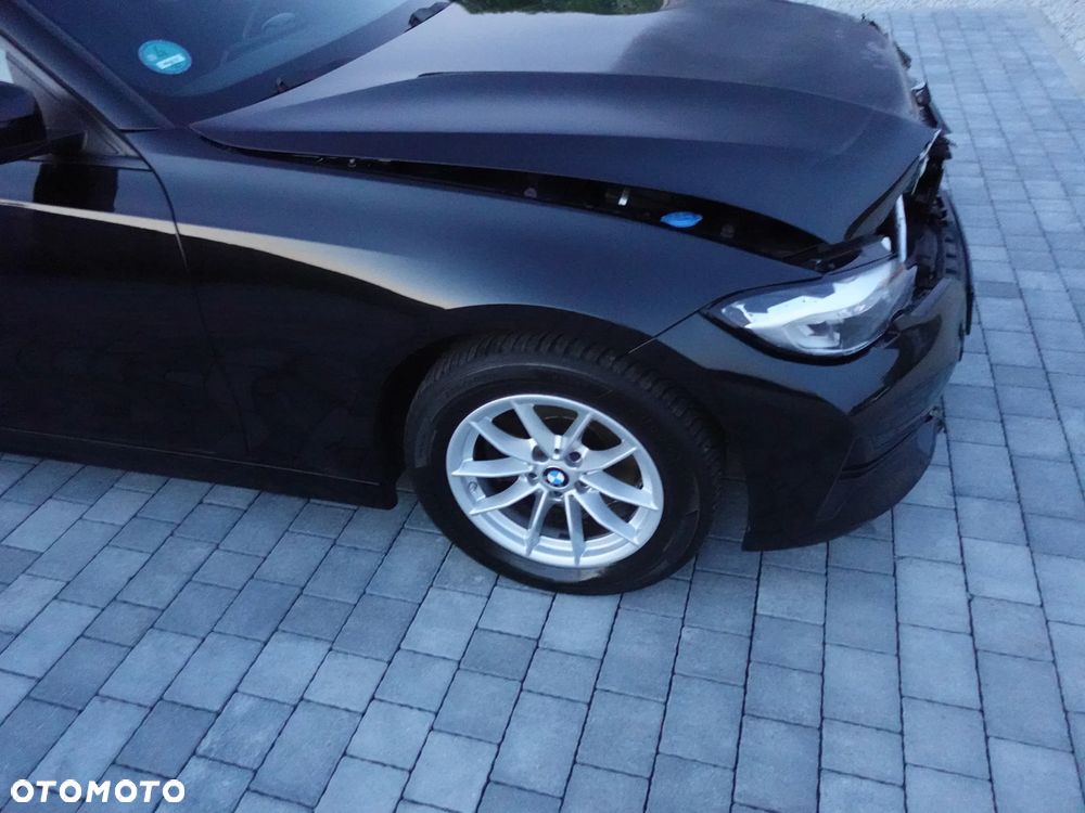 BMW Seria 3 320d - 6